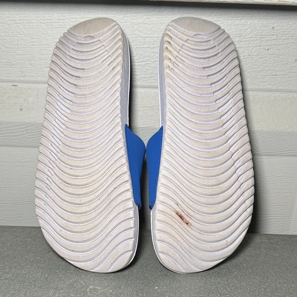 Nike Kawa Big Kid's Slides Size 4Y Blue